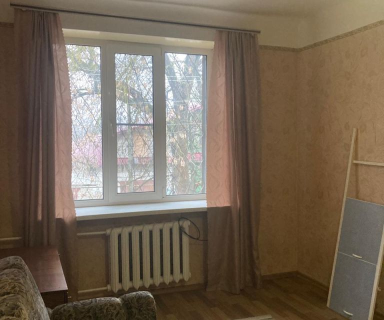 Продаётся 3-комнатная квартира, 38 м²