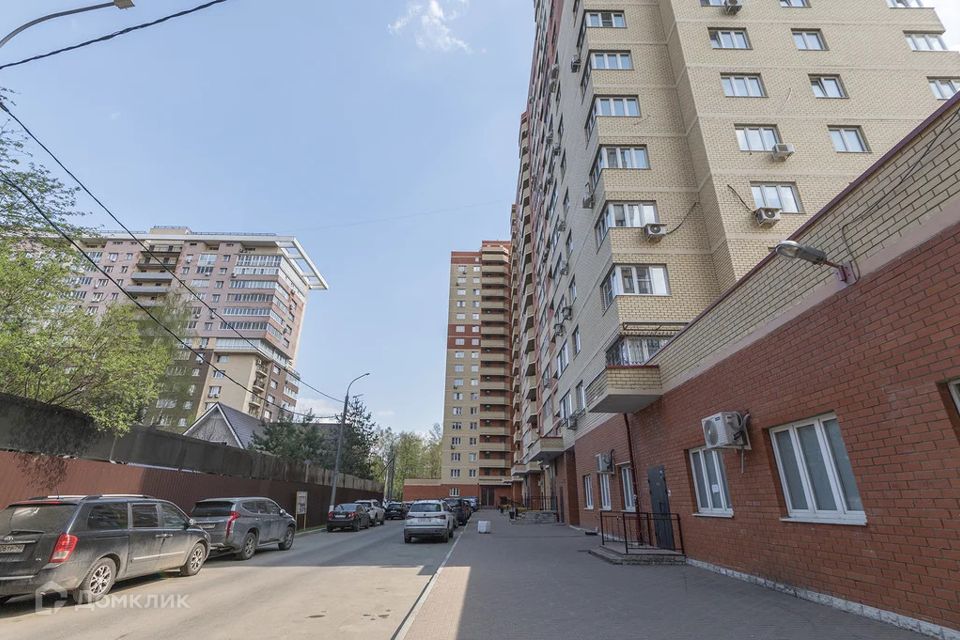 Продаётся 1-комнатная квартира, 41.6 м²