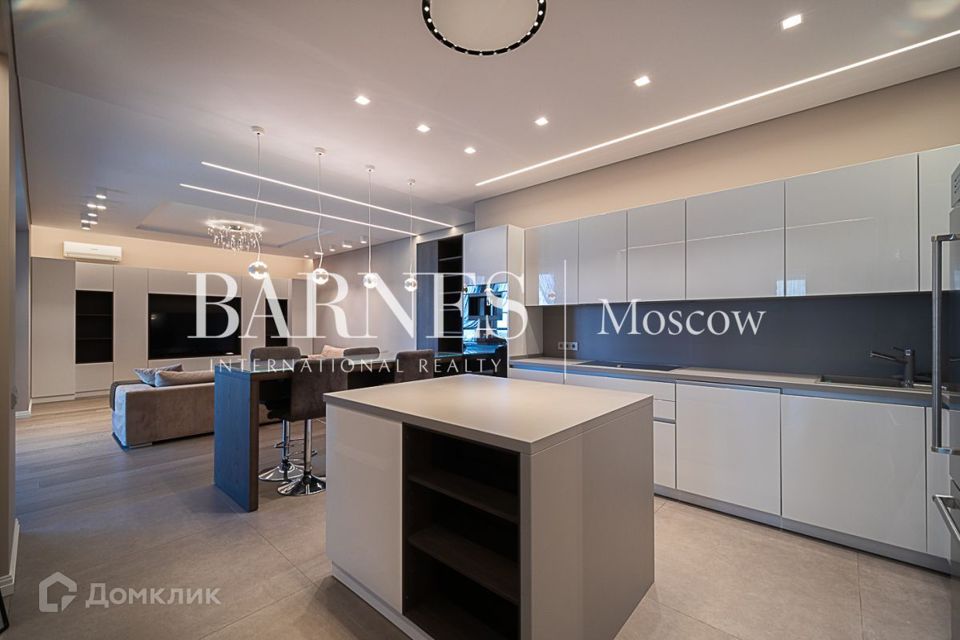 Сдаётся 3-комнатная квартира, 120 м²