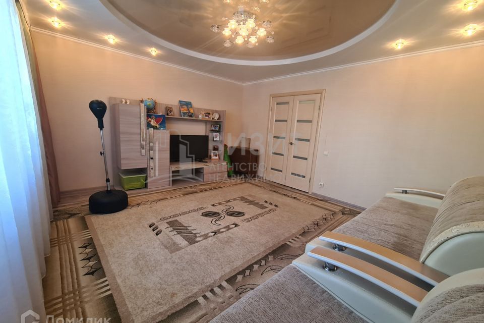 Продаётся 3-комнатная квартира, 65.4 м²