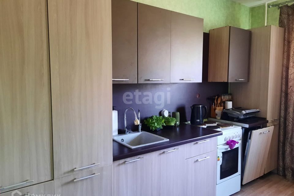 Продаётся 3-комнатная квартира, 95.9 м²