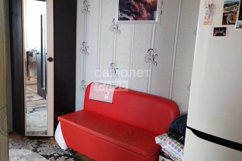 Продаётся 3-комнатная квартира, 50.2 м²