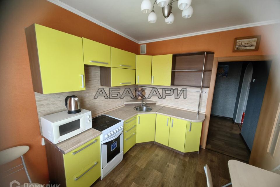 Сдаётся 1-комнатная квартира, 42 м²