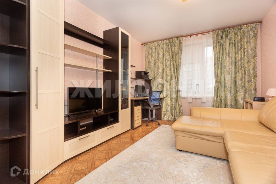 Продаётся 1-комнатная квартира, 36.8 м²