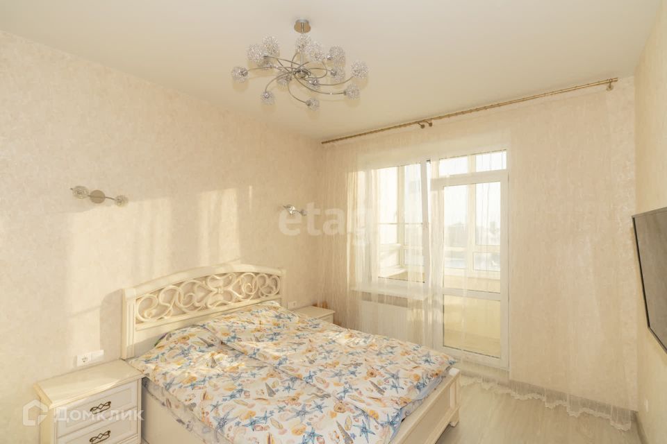 Продаётся 2-комнатная квартира, 77.5 м²