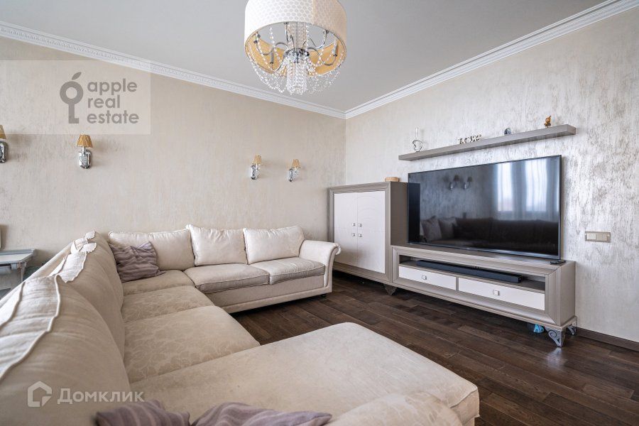 Сдаётся 3-комнатная квартира, 143 м²