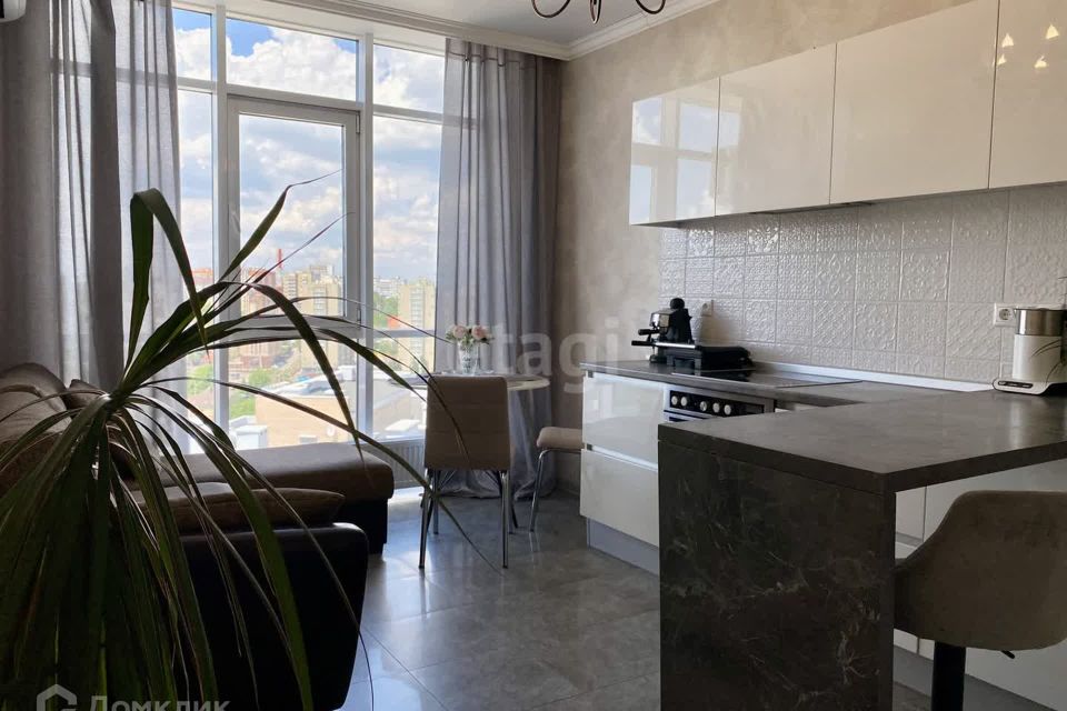 Продаётся 3-комнатная квартира, 89.2 м²