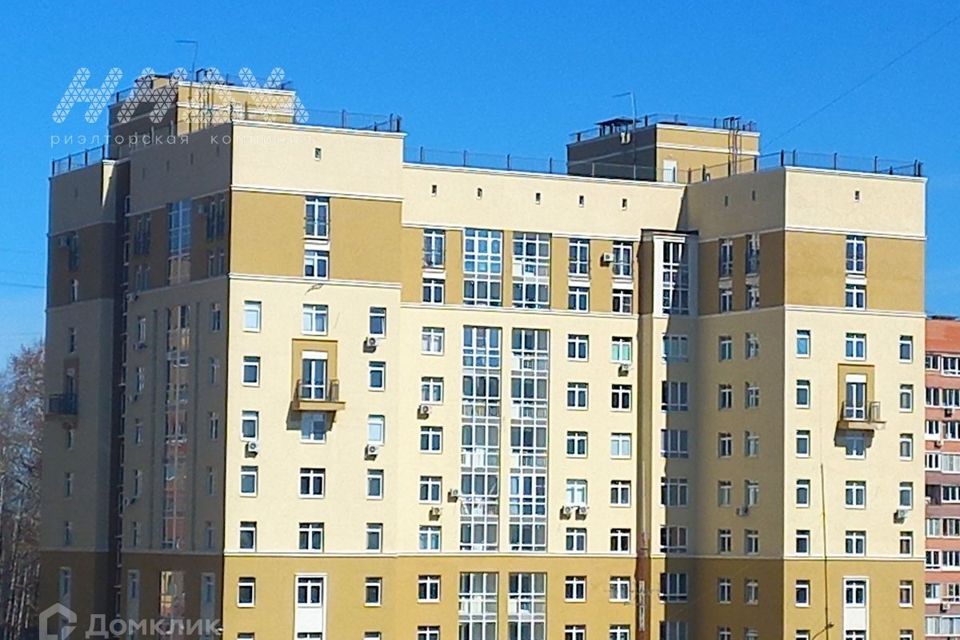 Продаётся 2-комнатная квартира, 65 м²