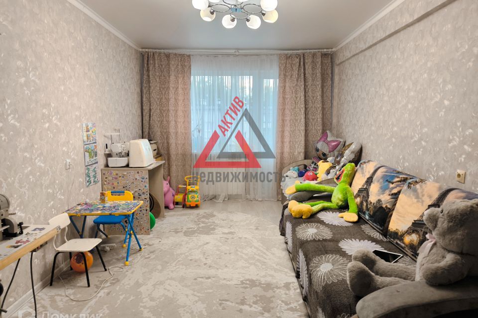 Продаётся 3-комнатная квартира, 60.2 м²
