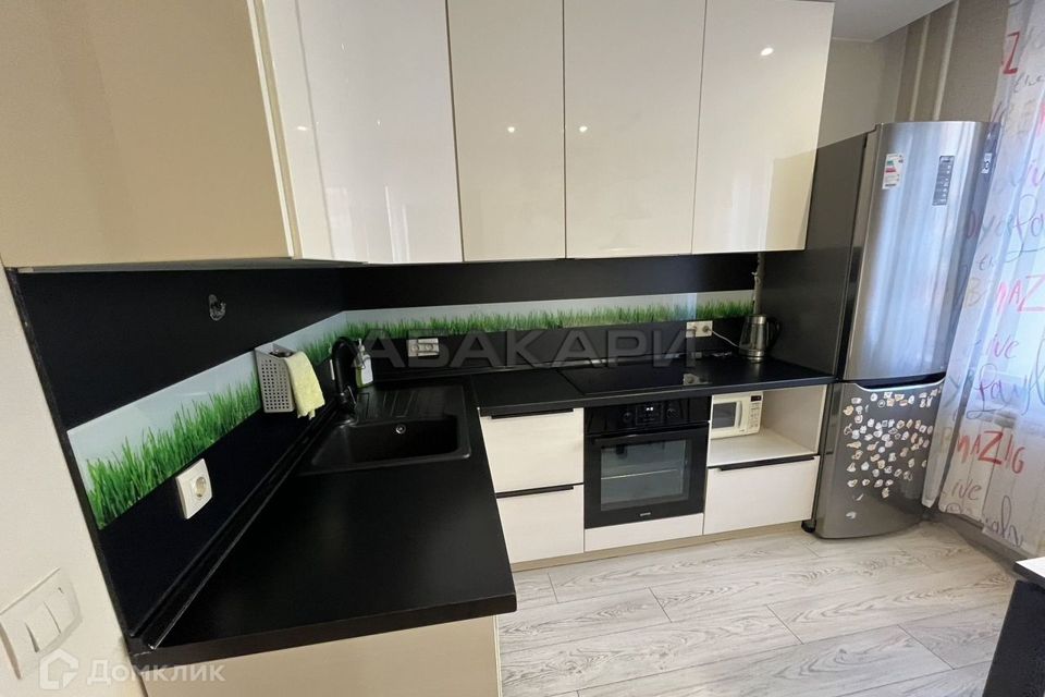 Сдаётся 3-комнатная квартира, 70 м²