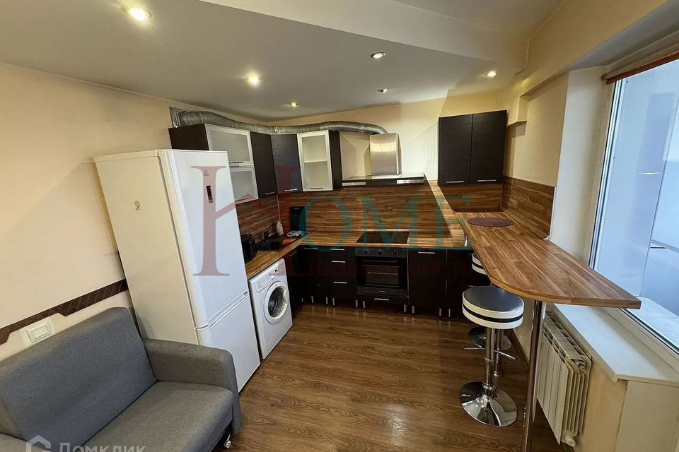 Сдаётся 1-комнатная квартира, 42 м²