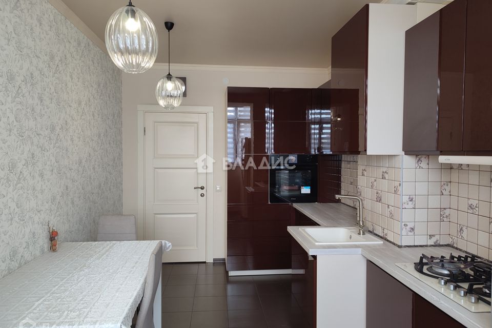 Продаётся 3-комнатная квартира, 72.2 м²
