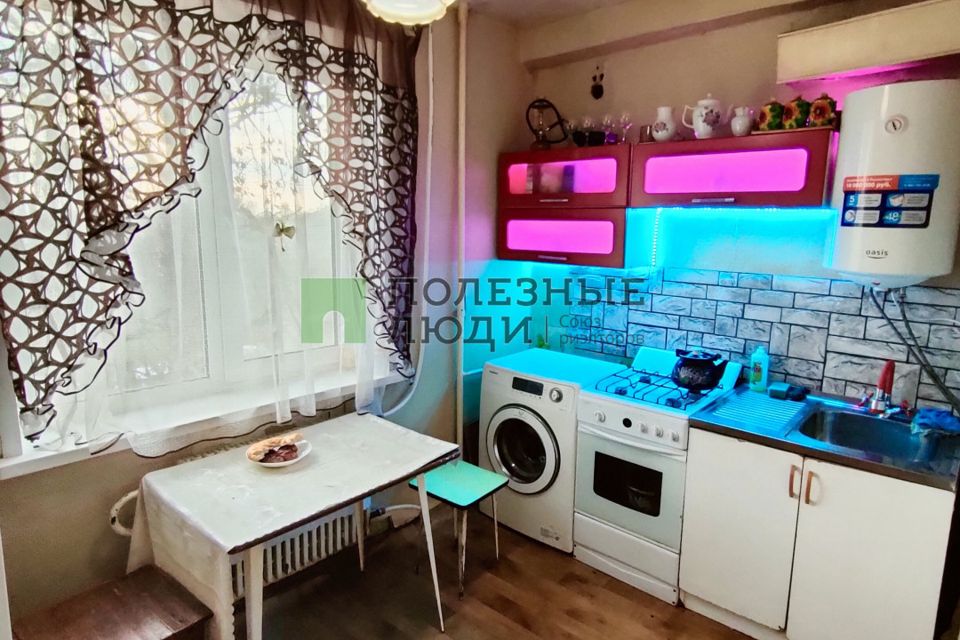 Продаётся 3-комнатная квартира, 61.1 м²