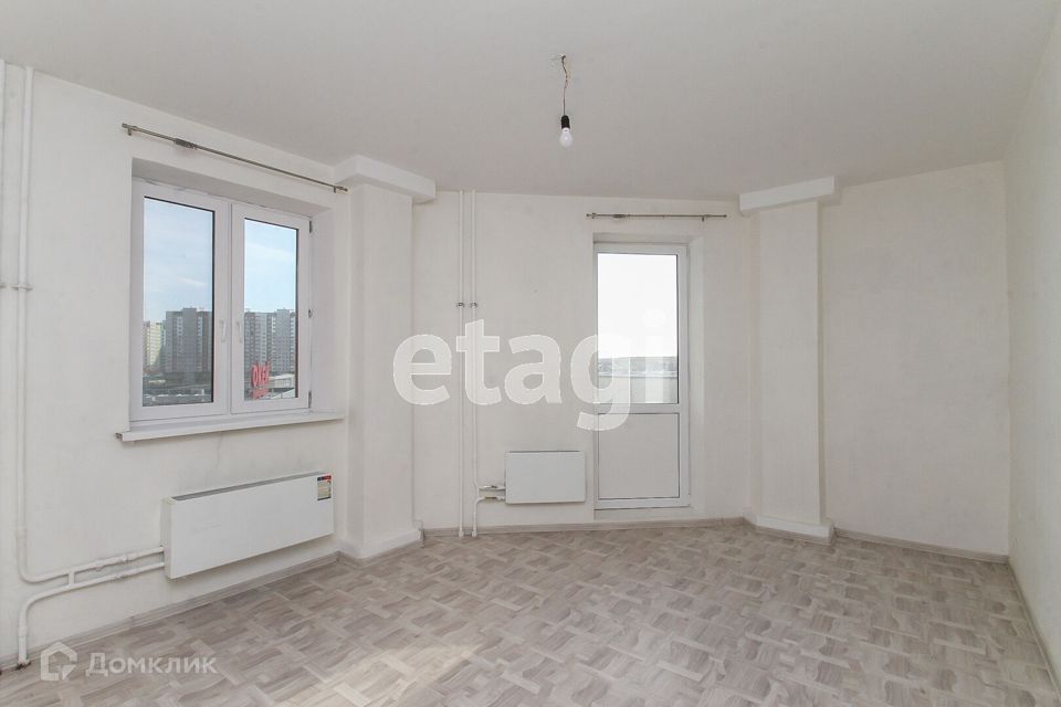 Продаётся 1-комнатная квартира, 42.5 м²