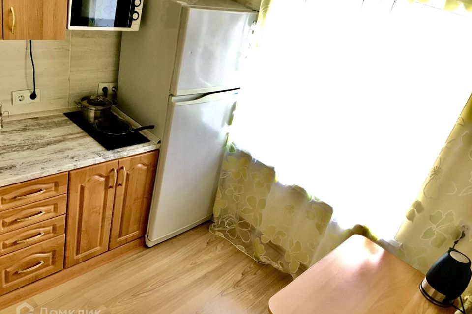 Продаётся 1-комнатная квартира, 40.4 м²