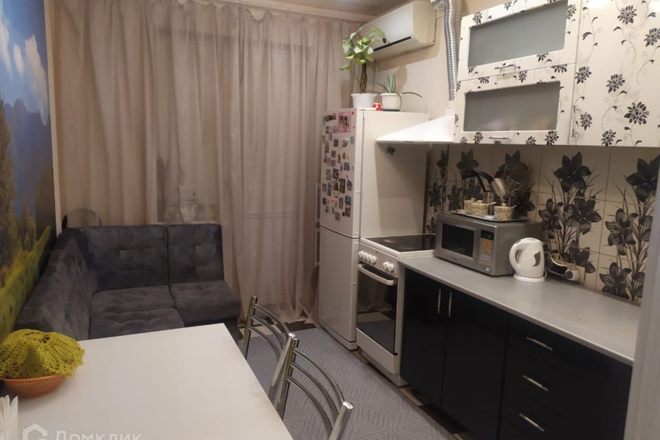 Продаётся 1-комнатная квартира, 32 м²