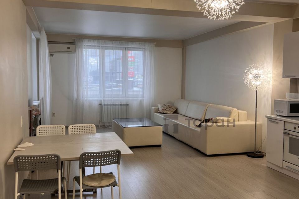 Сдаётся 3-комнатная квартира, 103 м²