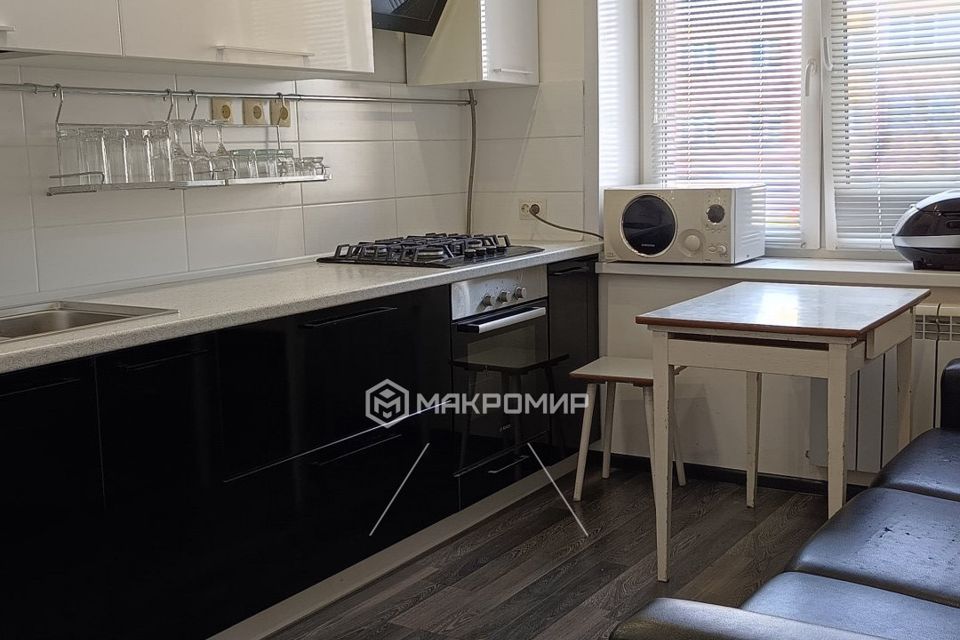 Продаётся 1-комнатная квартира, 38.3 м²
