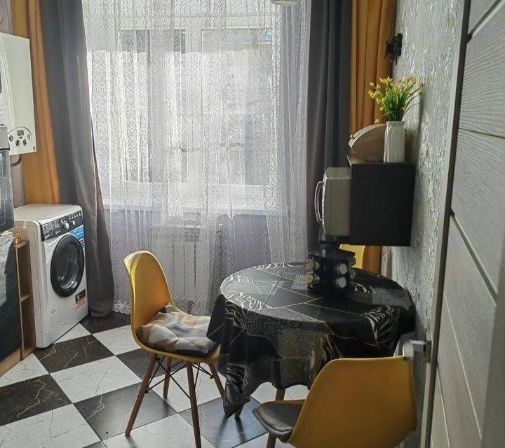 Сдаётся 1-комнатная квартира, 40.1 м²