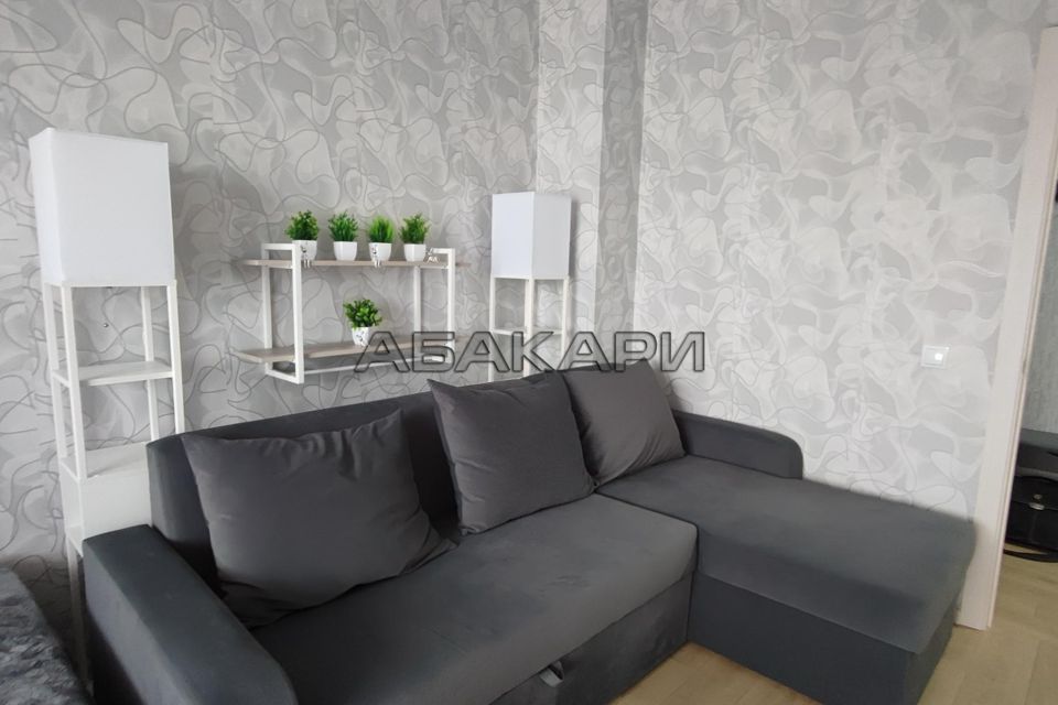 Сдаётся 1-комнатная квартира, 42 м²