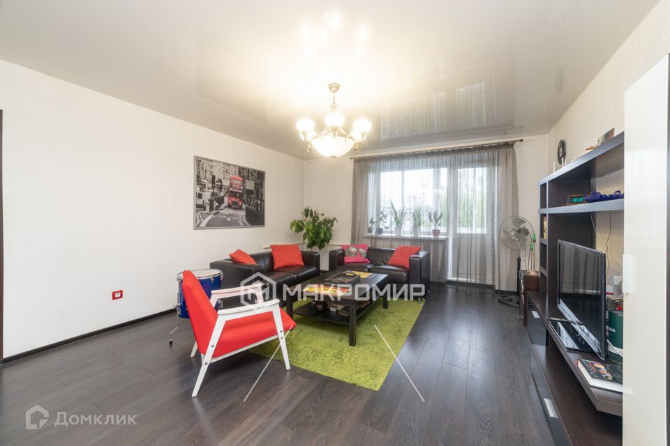 Продаётся 4-комнатная квартира, 73.2 м²