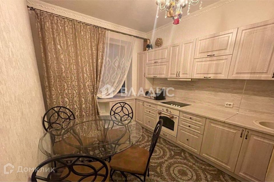 Продаётся 1-комнатная квартира, 41 м²