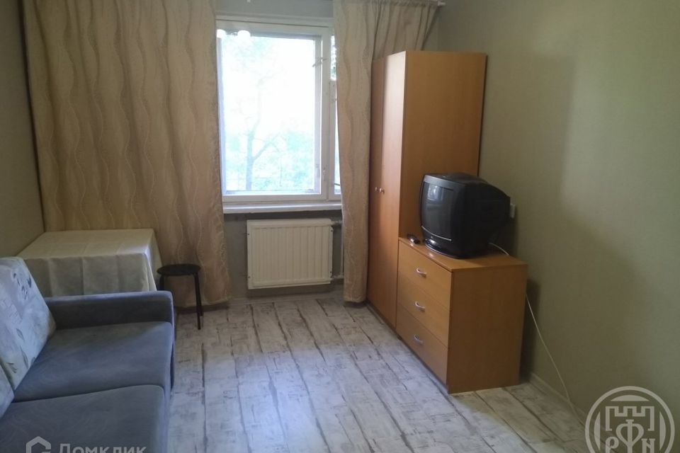 Продаётся комната в 4-комн. квартире, 12 м²