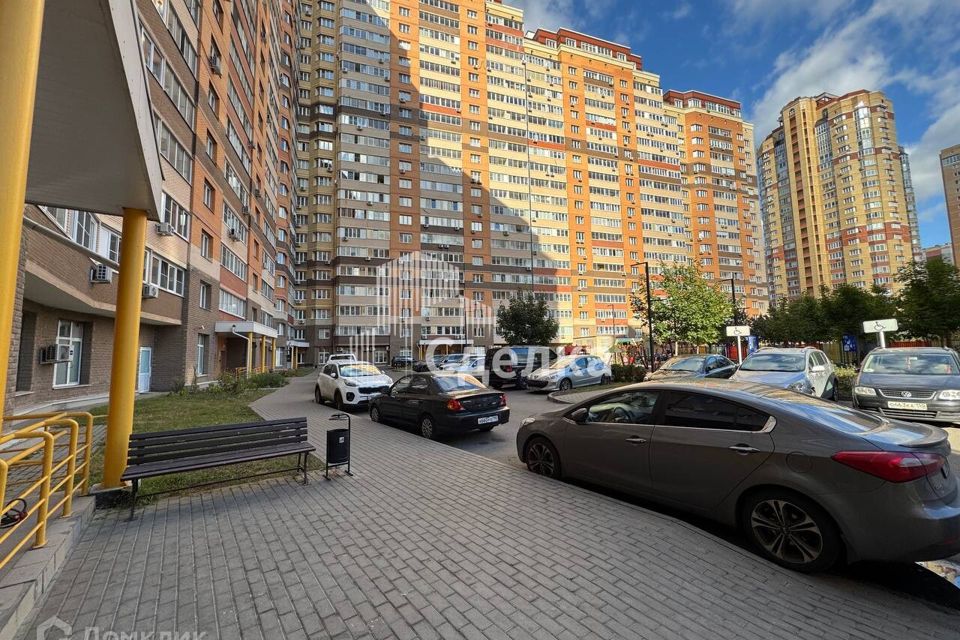 Продаётся 3-комнатная квартира, 116.3 м²