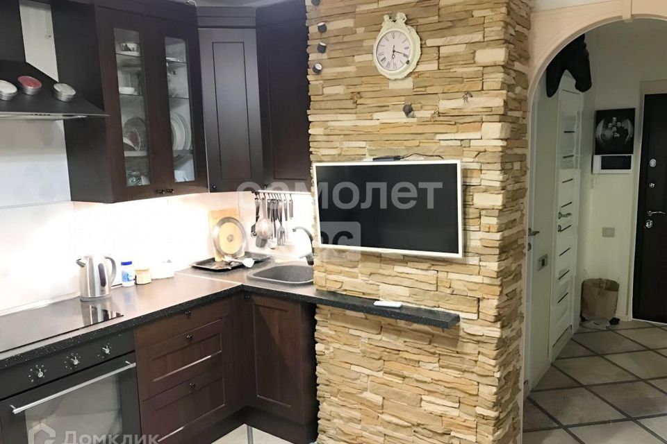 Продаётся 1-комнатная квартира, 38 м²