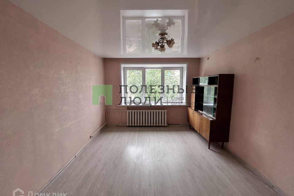 Продаётся 2-комнатная квартира, 49.8 м²