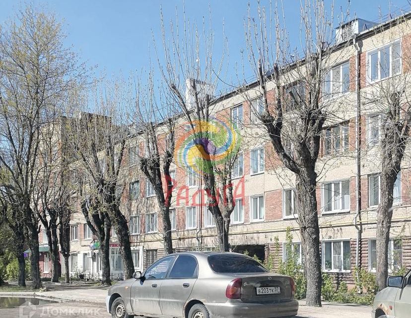 Продаётся 4-комнатная квартира, 66 м²
