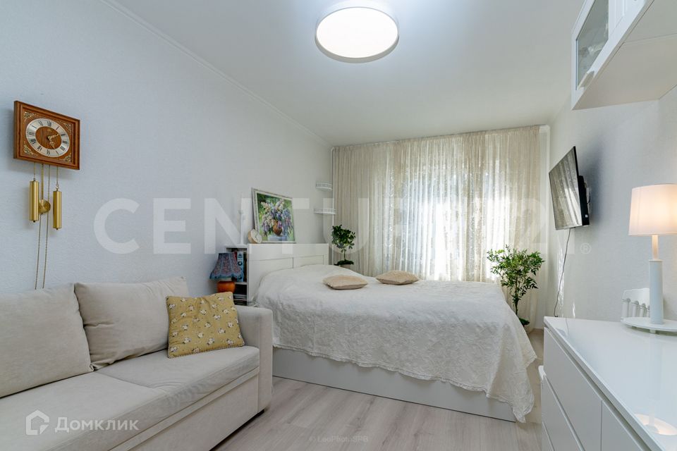 Продаётся 1-комнатная квартира, 42.8 м²