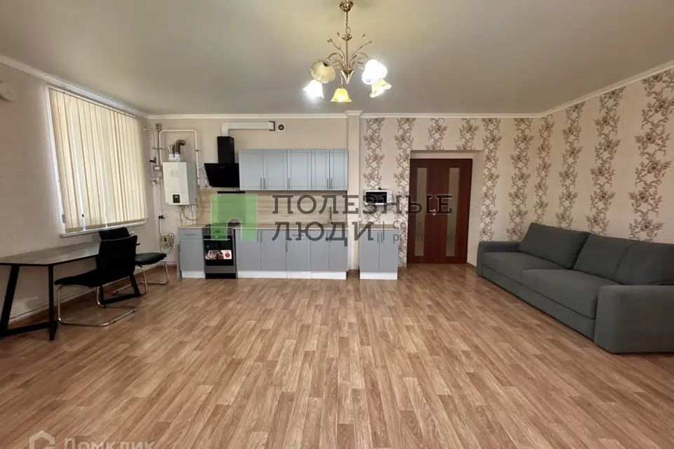 Продаётся 2-комнатная квартира, 68.6 м²
