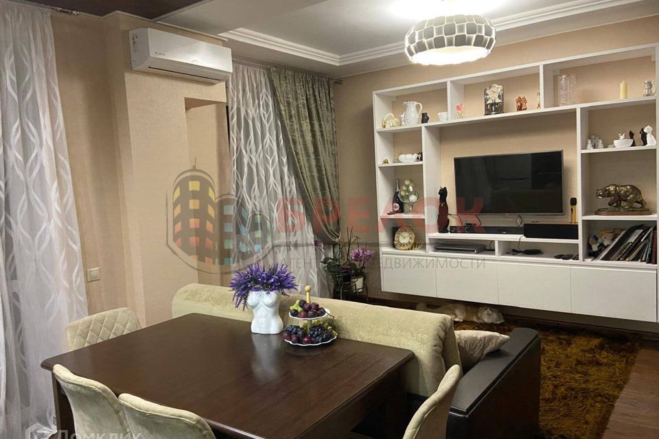 Продаётся 3-комнатная квартира, 75 м²
