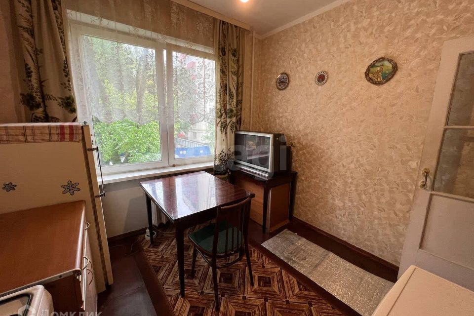 Продаётся 2-комнатная квартира, 49.6 м²