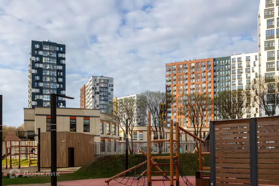 Продаётся 2-комнатная квартира, 55 м²