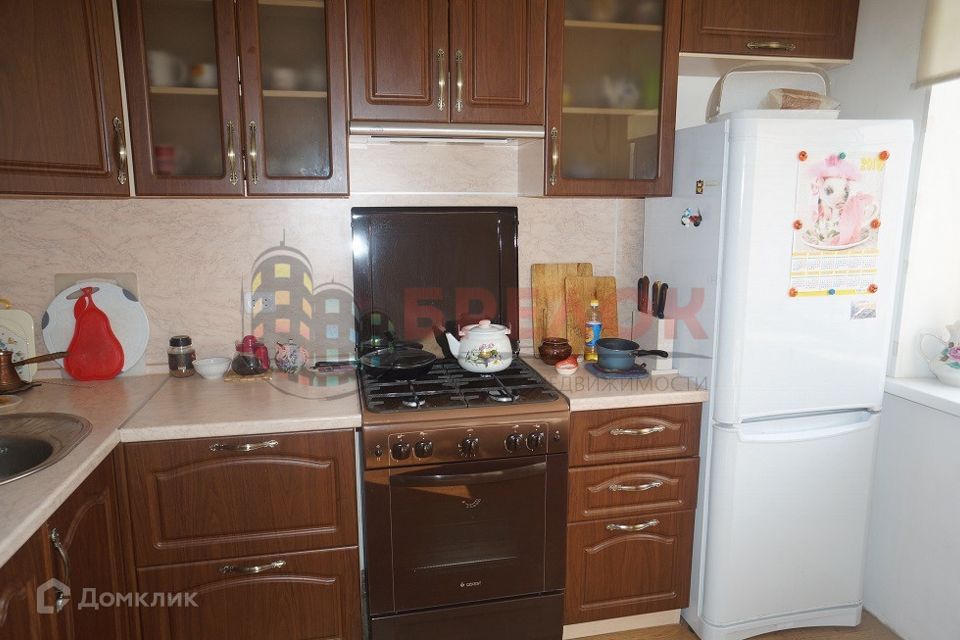 Продаётся 3-комнатная квартира, 60.5 м²