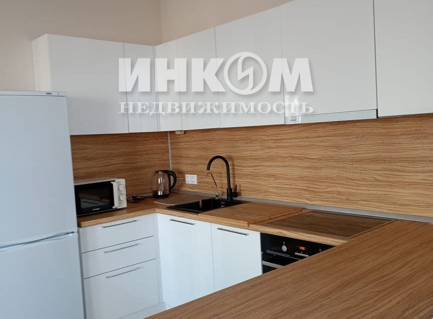 Сдаётся 3-комнатная квартира, 90 м²