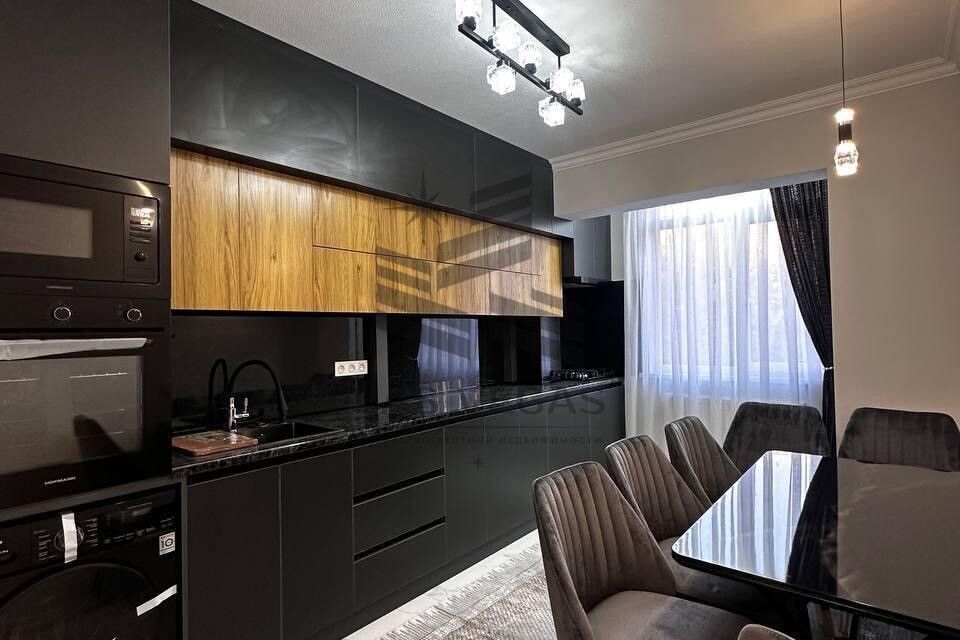 Сдаётся 2-комнатная квартира, 56 м²