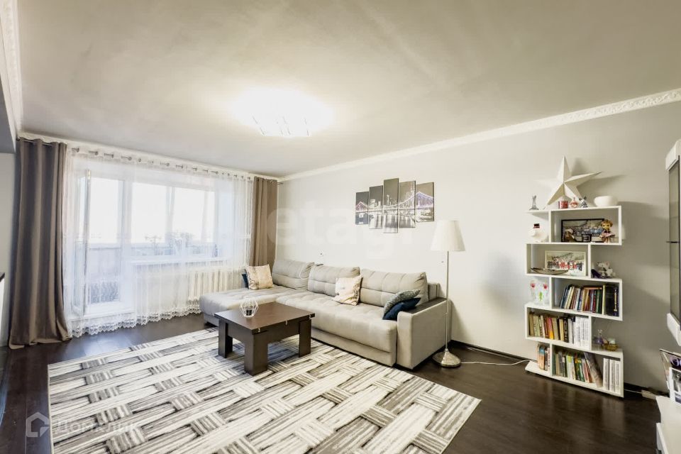 Продаётся 3-комнатная квартира, 90.2 м²