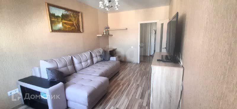 Продаётся 1-комнатная квартира, 37.6 м²