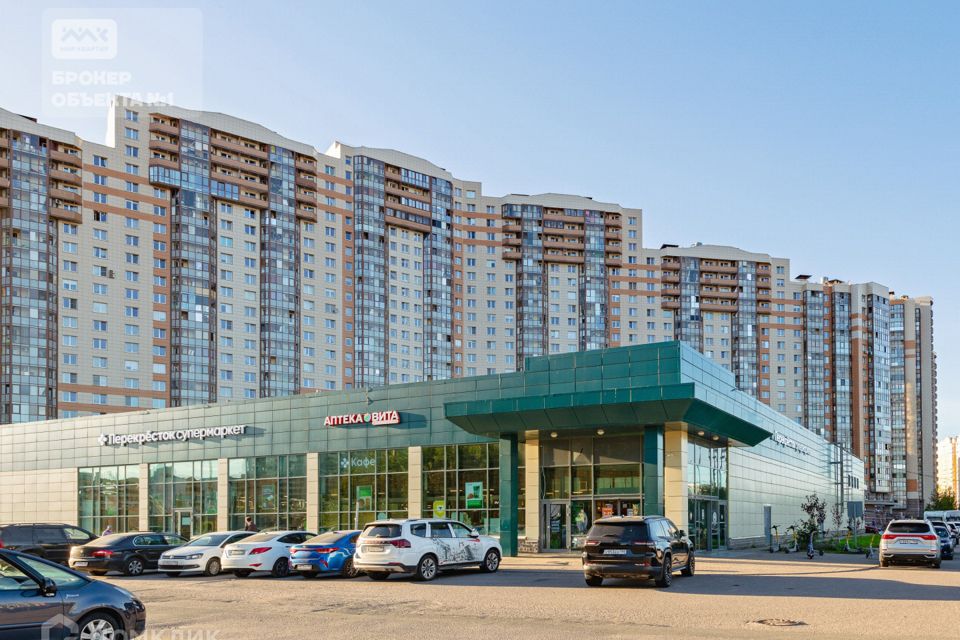Продаётся 1-комнатная квартира, 42.2 м²