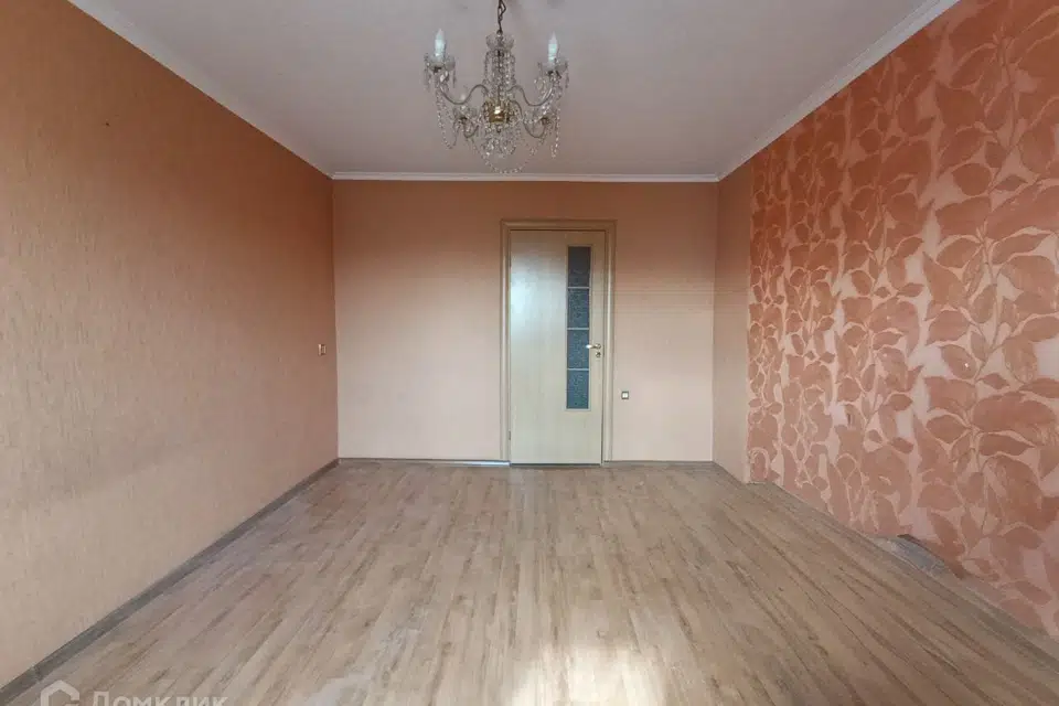 Продаётся 4-комнатная квартира, 80 м²