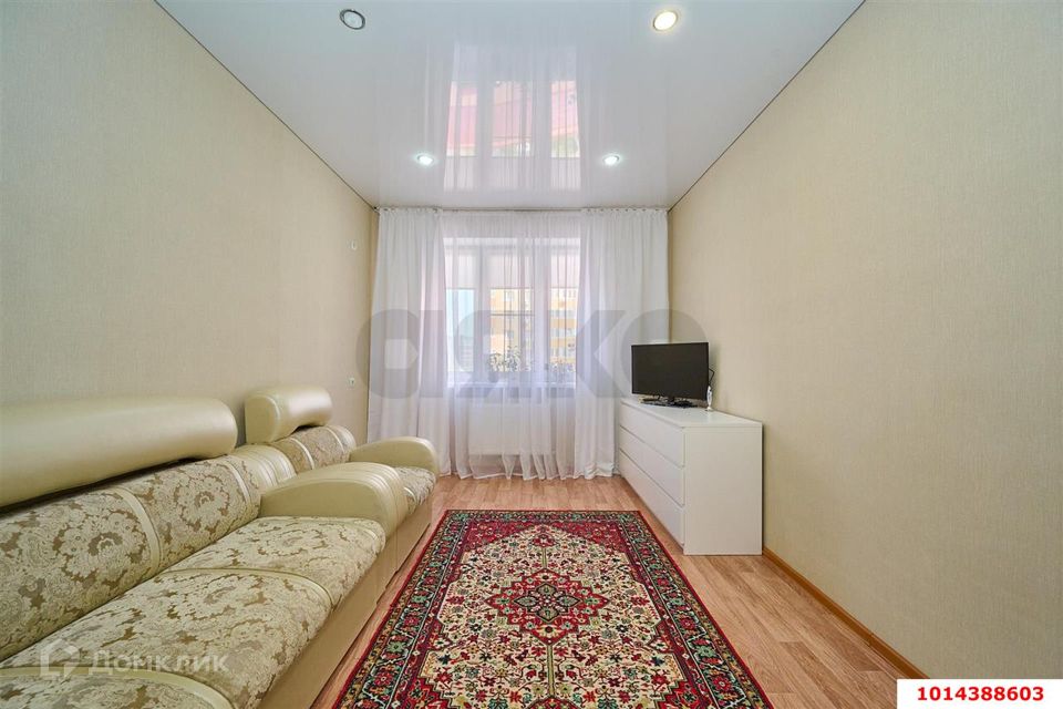 Продаётся 1-комнатная квартира, 33.4 м²