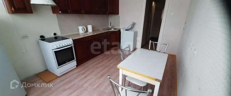 Сдаётся 2-комнатная квартира, 60 м²