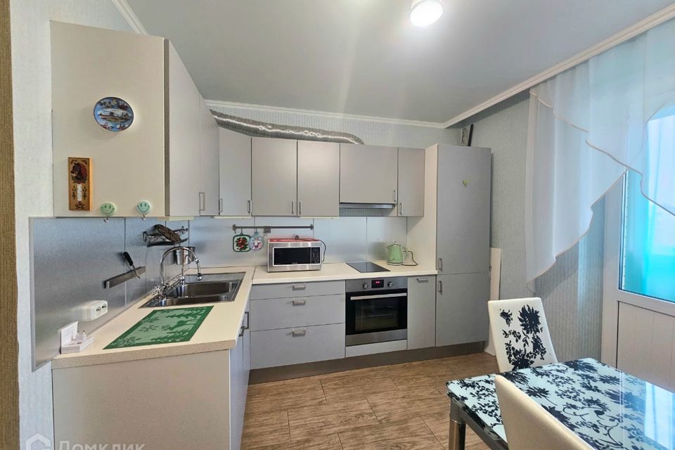 Продаётся 1-комнатная квартира, 40.8 м²