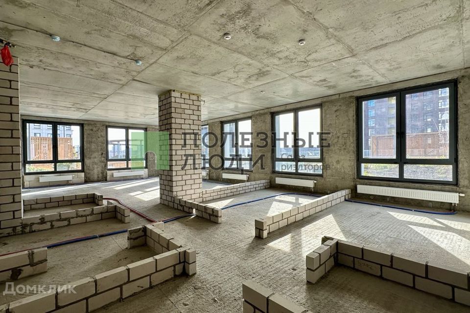 Продаётся 3-комнатная квартира, 122 м²
