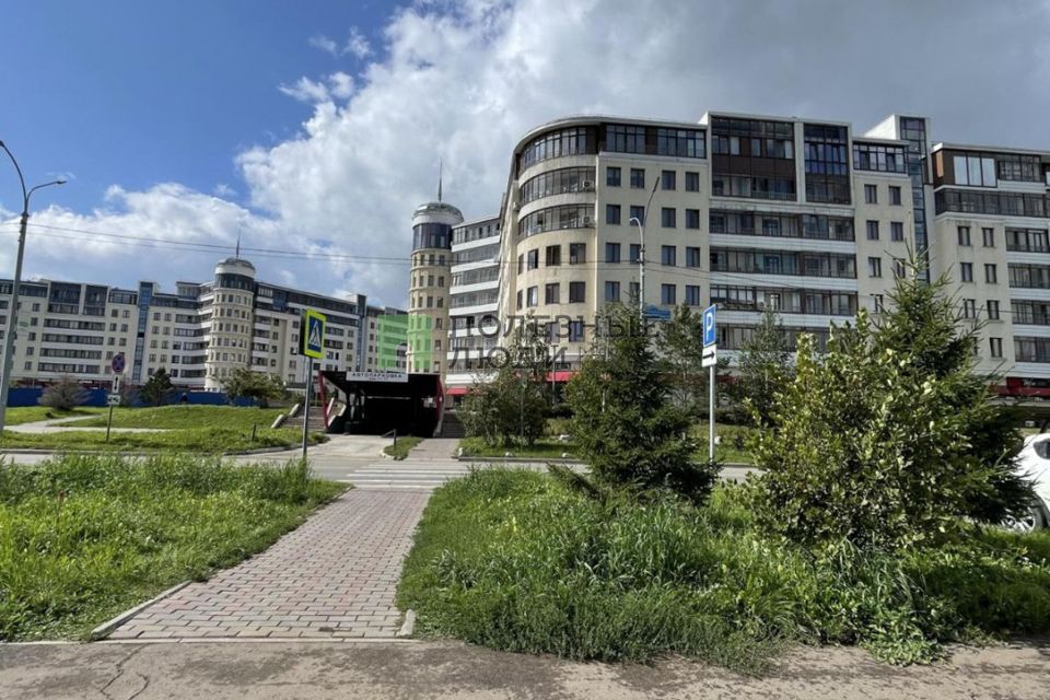 Сдаётся 2-комнатная квартира, 60.8 м²