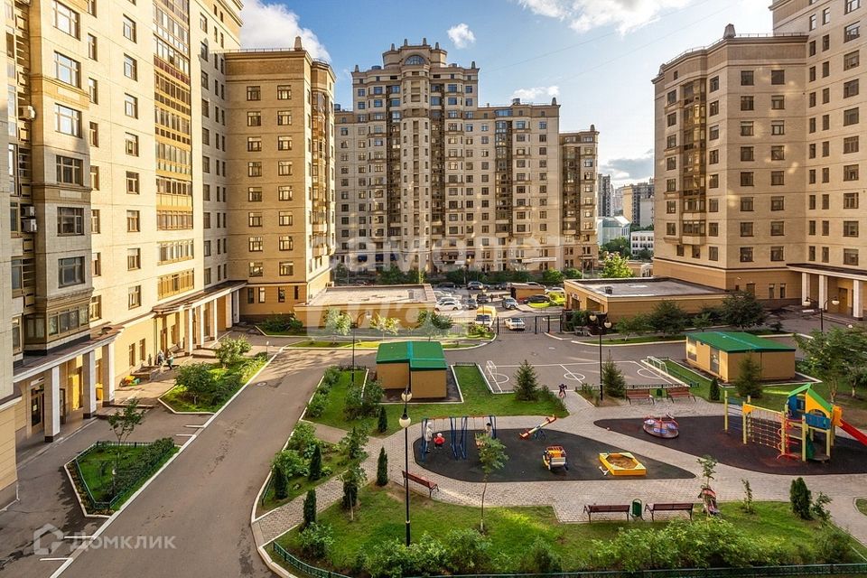 Продаётся 5-комнатная квартира, 170.2 м²