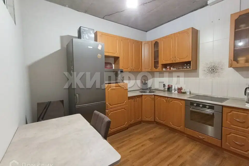 Продаётся 2-комнатная квартира, 75 м²